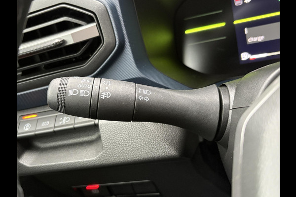 Dacia Duster 1.6 Hybrid Journey 140pk | Achteruitrijcamera | Climate Control | Apple Carplay & Android Auto | LED Verlichting |