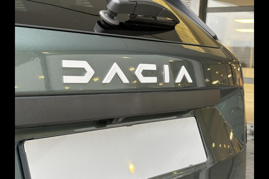 Dacia Duster 1.6 Hybrid Journey 140pk | Achteruitrijcamera | Climate Control | Apple Carplay & Android Auto | LED Verlichting |