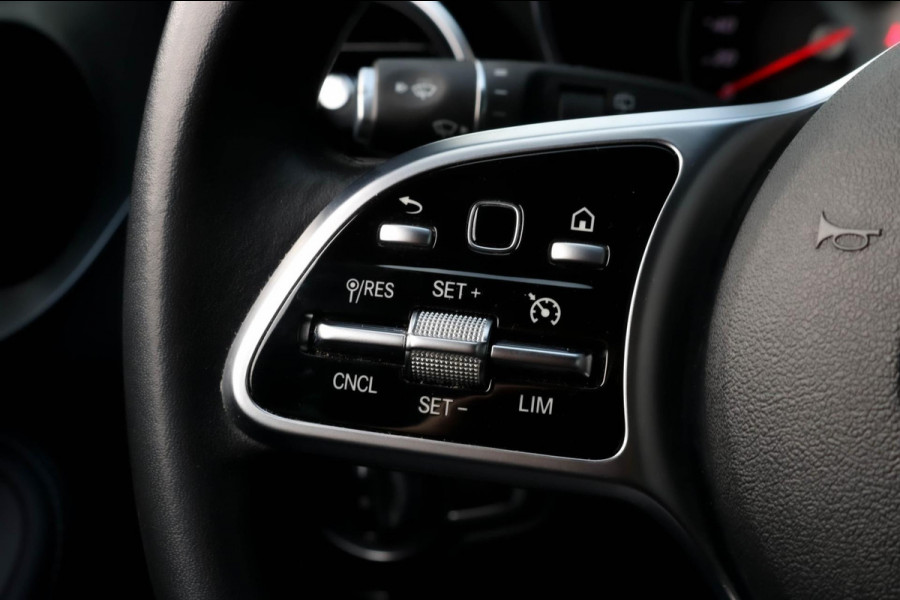 Mercedes-Benz C-Klasse Estate 180 - CARPLAY - NAVI - CAMERA - DEALER ONDERHOUDEN - STOELVERWARMING - SFEERVERLICHTING - DAB+ C180