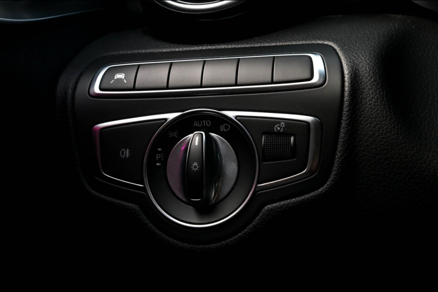 Mercedes-Benz C-Klasse Estate 180 - CARPLAY - NAVI - CAMERA - DEALER ONDERHOUDEN - STOELVERWARMING - SFEERVERLICHTING - DAB+ C180