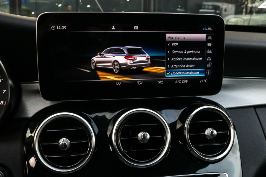 Mercedes-Benz C-Klasse Estate 180 - CARPLAY - NAVI - CAMERA - DEALER ONDERHOUDEN - STOELVERWARMING - SFEERVERLICHTING - DAB+ C180