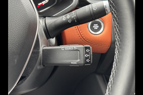 Renault Captur 1.0 TCe 90 Intens Clima/Trekhaak/Camera/LED/Cruise/Navi/Audio