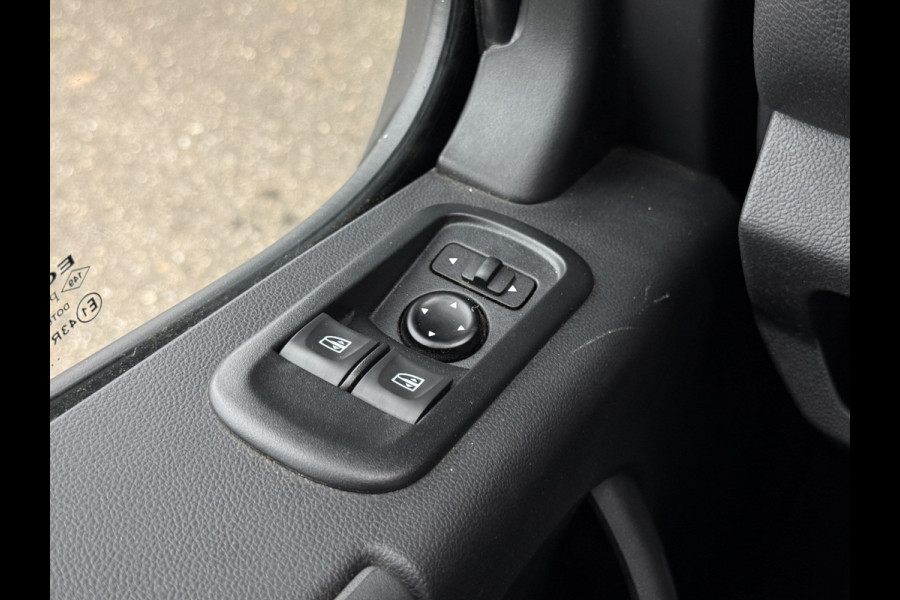 Renault Master T35 2.3 dCi 180PK L2H2 Work Edition | NL-auto | Carplay | Navi | Camera | Trekhaak