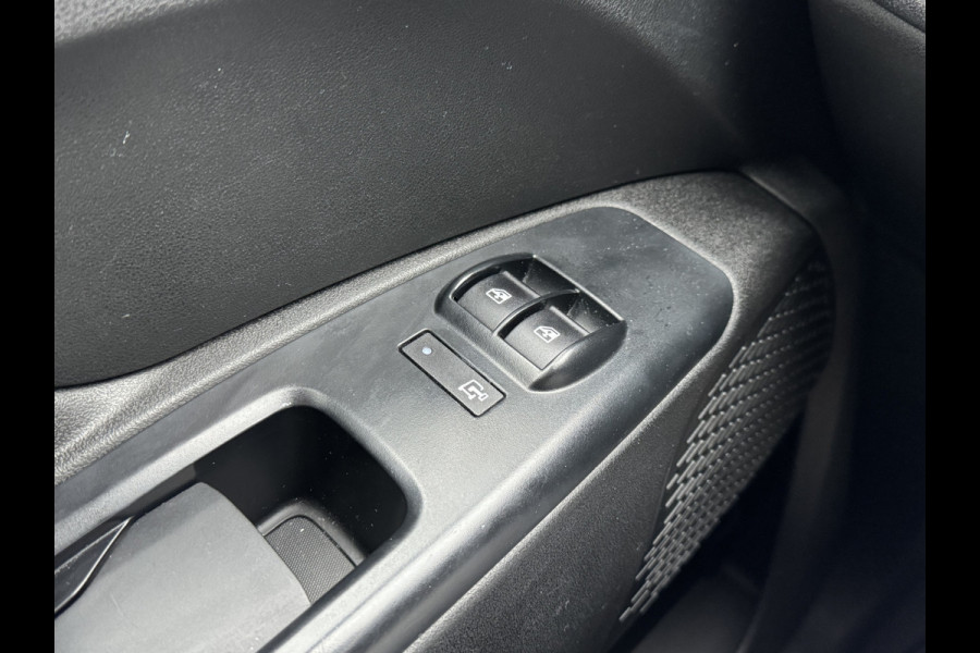 Fiat Doblò Cargo 1.3 MJ L1H1 SX Trekhaak/Airco/Navigatie/PDC/Weinig KM!