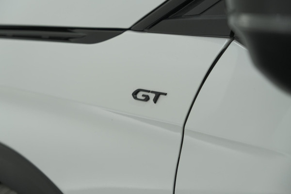 Peugeot 5008 PureTech 130 EAT8 GT Black Pack | Trekhaak | Panoramadak | 360 Camera | FOCAL® | Adaptieve Cruise Control