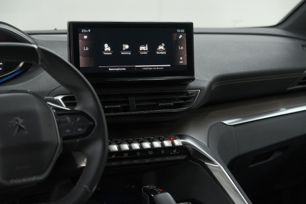 Peugeot 5008 PureTech 130 EAT8 GT Black Pack | Trekhaak | Panoramadak | 360 Camera | FOCAL® | Adaptieve Cruise Control