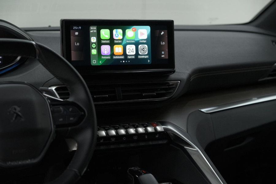 Peugeot 5008 PureTech 130 EAT8 GT Black Pack | Trekhaak | Panoramadak | 360 Camera | FOCAL® | Adaptieve Cruise Control