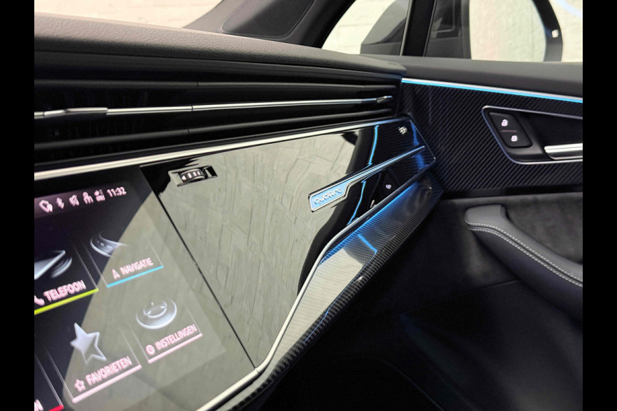 Audi Q7 50 TDI 7-Persoons S-Line | 360 Camera | Trekhaak | ACC | Panorama | B&O Sound | Head-Up | Soft-Close | Matrix-LED | 4-Zone Clima | Stoelverwarming V+A | Keyless-Entry | Standkachel | Luchtvering | Tour-Pakket | Memory | Sfeerverlichting | Stuurverwarming | Autom. Parkeren | Carplay |