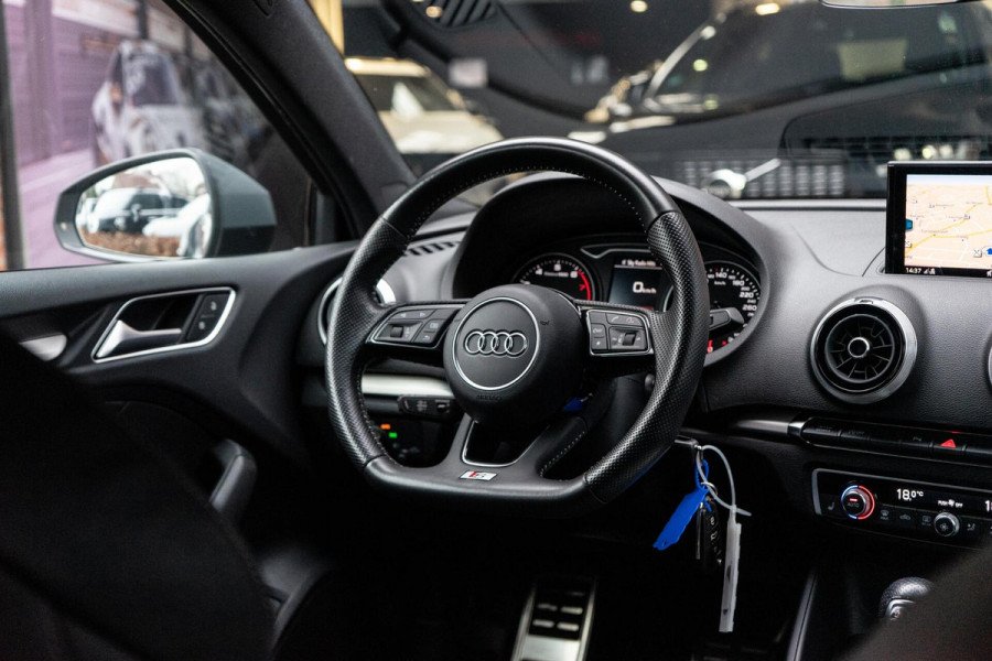 Audi A3 Limousine 35 TFSI S-Line ACC / Navi / Clima