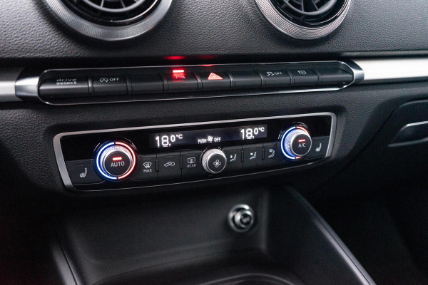 Audi A3 Limousine 35 TFSI S-Line ACC / Navi / Clima