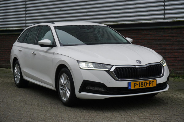 Škoda Octavia Combi 1.0 TSI 110PK/Digi-Dashboard/Trekhaak/ Dealeronderhouden.