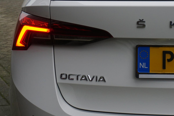 Škoda Octavia Combi 1.0 TSI 110PK/Digi-Dashboard/Trekhaak/ Dealeronderhouden.