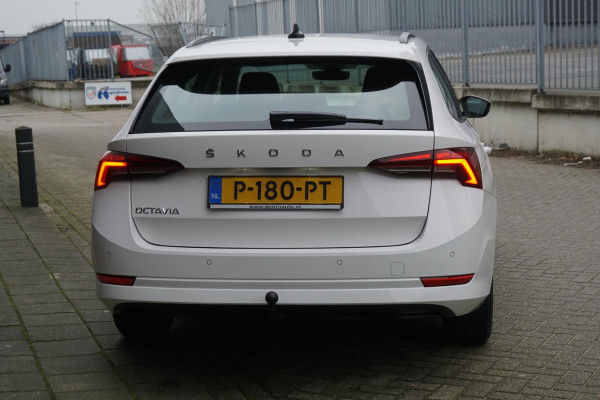 Škoda Octavia Combi 1.0 TSI 110PK/Digi-Dashboard/Trekhaak/ Dealeronderhouden.
