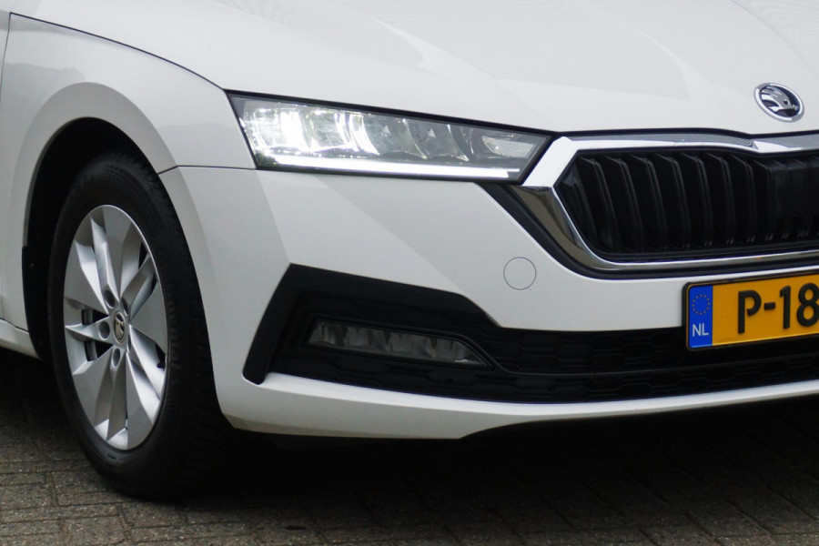 Škoda Octavia Combi 1.0 TSI 110PK/Digi-Dashboard/Trekhaak/ Dealeronderhouden.