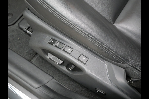 Volvo XC60 2.0 T5 POLAR+ AWD | PANORAMA | XENON | TREKHAAK | NL-AUTO | DEALER O-H!!