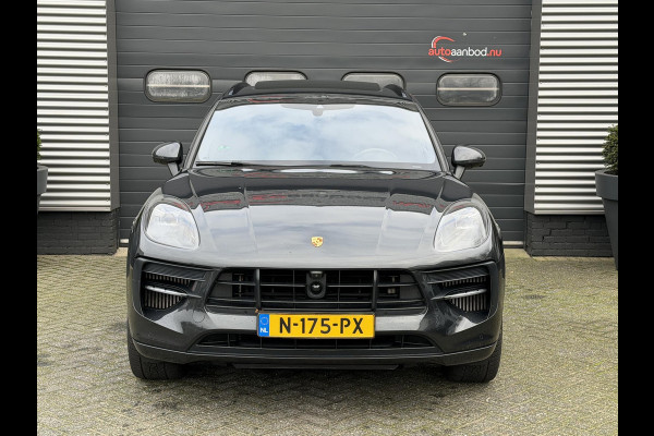 Porsche Macan 3.0 S Sport Chrono | Panoramadak | 360* Camera | 21 Inch Lichtmetalen Velgen | Elektrische Trekhaak | Sportuitlaat |