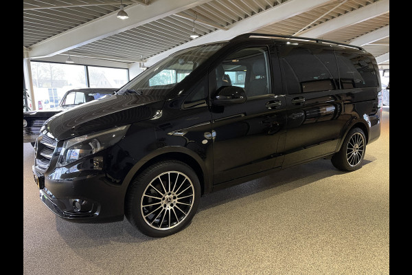 Mercedes-Benz EVITO TOURER PRO L2 / 100% electrisch / zero emissie / 7 persoons / vaste prijs rijklaar € 27.950 ex btw / € 33.819,50 incl btw / lease vanaf € 456 / leer / electrische deuren L+R / zwart metallic