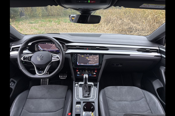 Volkswagen Arteon Shooting Brake eHYBRID 218PK DSG R-LINE BUSINESS+ TREKHAAK/360CAMERA/PANORAMADAK