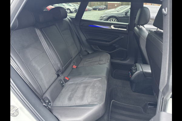 Volkswagen Arteon Shooting Brake eHYBRID 218PK DSG R-LINE BUSINESS+ TREKHAAK/360CAMERA/PANORAMADAK