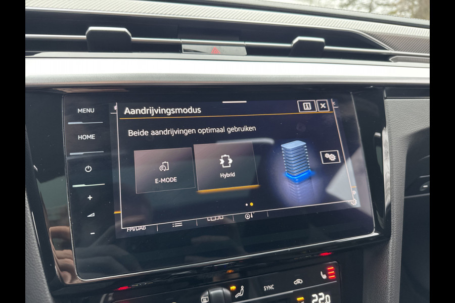 Volkswagen Arteon Shooting Brake eHYBRID 218PK DSG R-LINE BUSINESS+ TREKHAAK/360CAMERA/PANORAMADAK