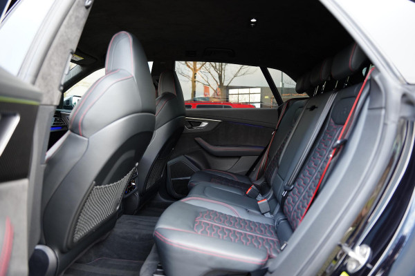 Audi RSQ8 Quattro Nw.Pr. 262 K Vlak Stuur Carbon Pack