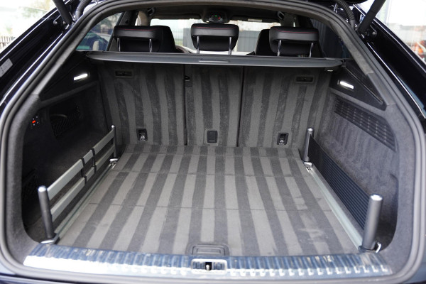 Audi RSQ8 Quattro Nw.Pr. 262 K Vlak Stuur Carbon Pack