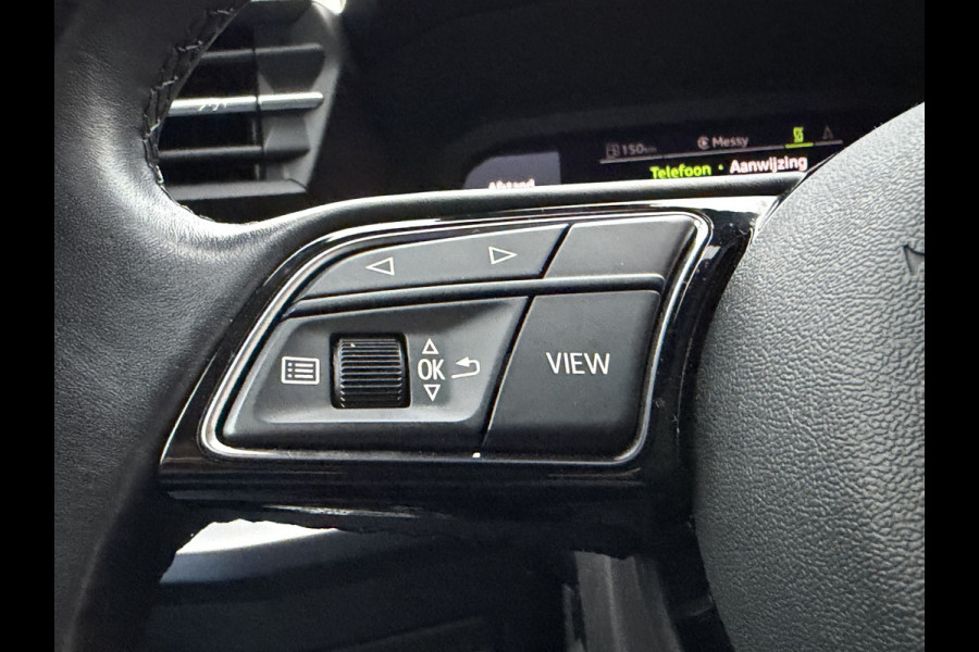 Audi A3 Sportback 30 TFSI Business edition Automaat/VTcockpit/Trekhaak/Led/Cruise/PDC