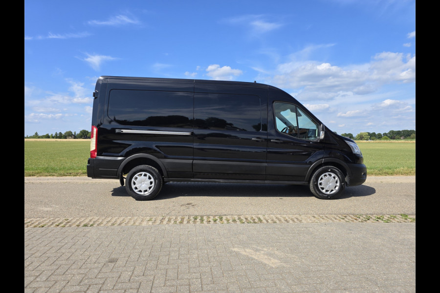 Ford Transit 330 2.0 TDCI L3 H2 Trend - 130 Pk - Euro 6 - AUTOMAAT - Navi - Parkeercamera