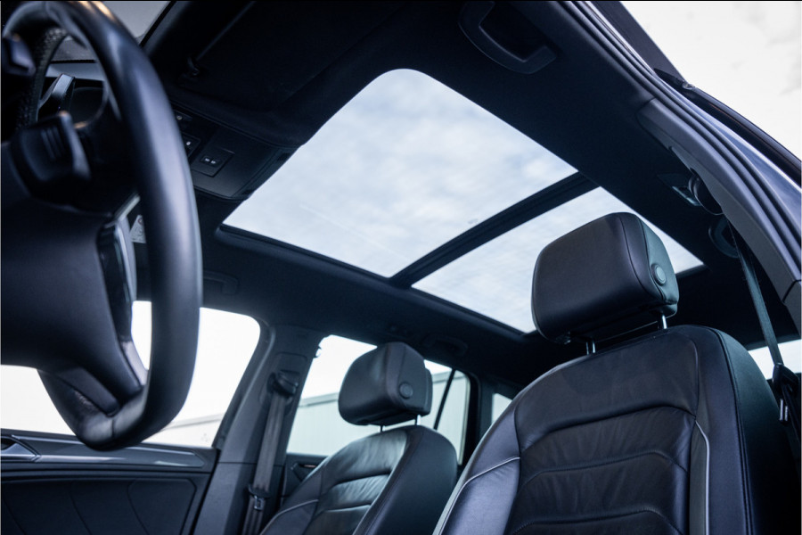 Volkswagen Tiguan 1.4 TSI ACT Comfortline Business R - R Line | Panorama | Memory | Elek. Trekhaak | 360 Camera