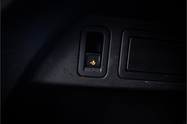 Volkswagen Tiguan 1.4 TSI ACT Comfortline Business R - R Line | Panorama | Memory | Elek. Trekhaak | 360 Camera