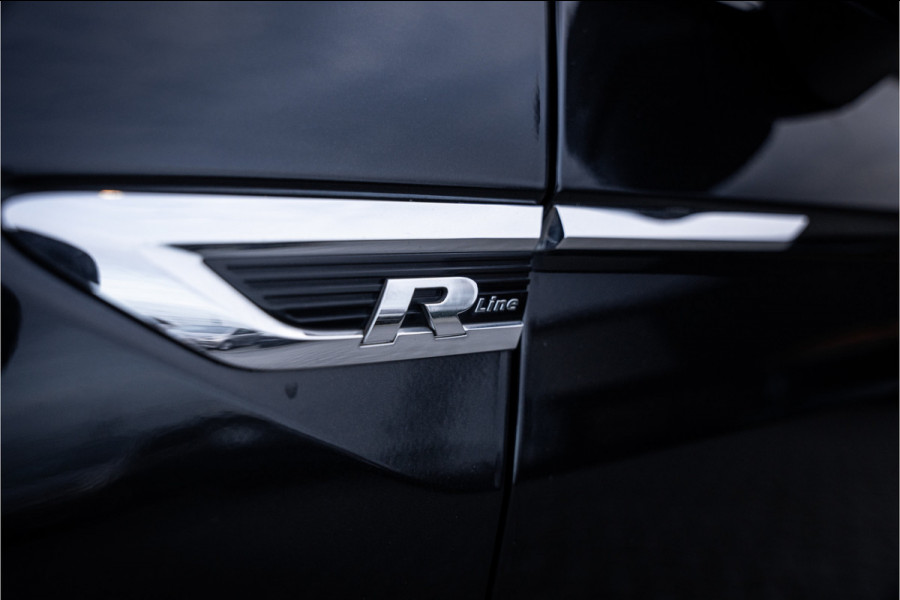 Volkswagen Tiguan 1.4 TSI ACT Comfortline Business R - R Line | Panorama | Memory | Elek. Trekhaak | 360 Camera