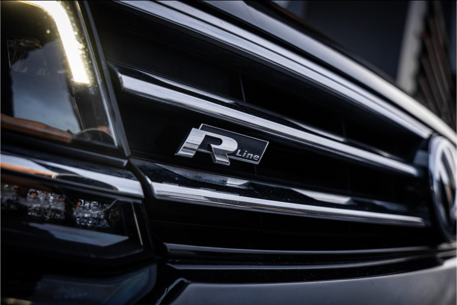 Volkswagen Tiguan 1.4 TSI ACT Comfortline Business R - R Line | Panorama | Memory | Elek. Trekhaak | 360 Camera