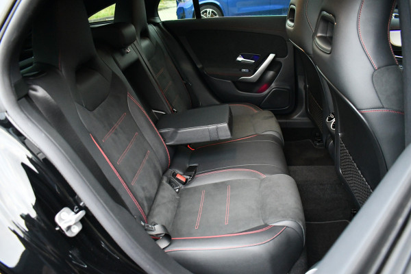 Mercedes-Benz CLA-Klasse Shooting Brake 250 e AMG Line Pano Night Camera