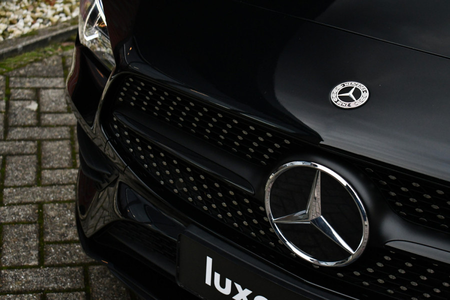 Mercedes-Benz CLA-Klasse Shooting Brake 250 e AMG Line Pano Night Camera