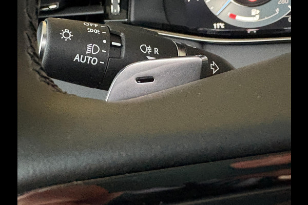 Land Rover Range Rover Evoque 1.5 P270e PHEV AWD S Edition | Panoramadak | Cold Climate Pakket