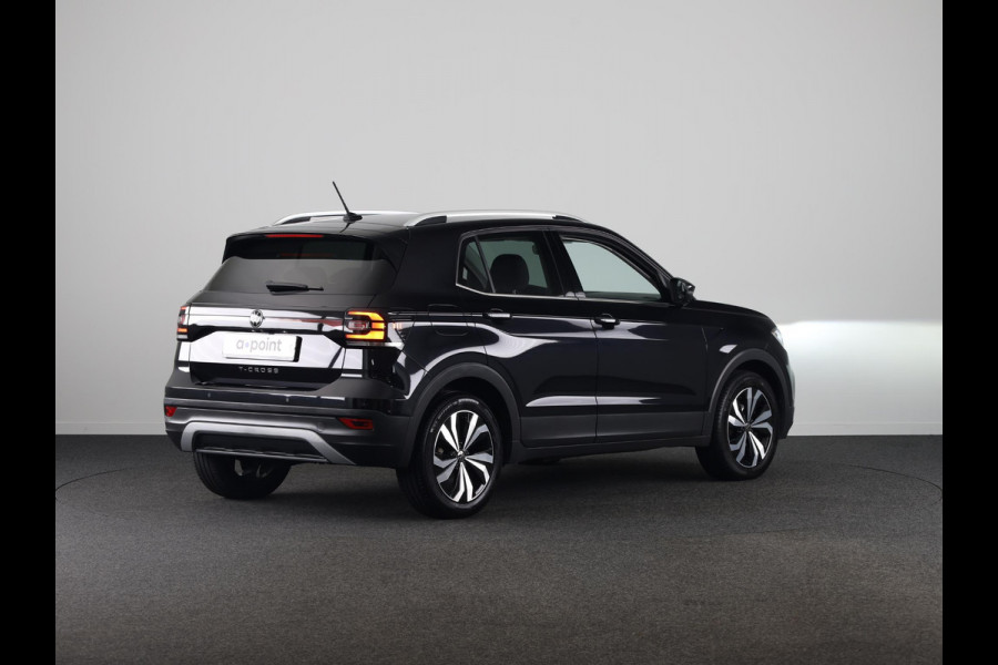 Volkswagen T-Cross 1.5 TSI Style 150 pk Automaat (DSG) | Navigatie | Parkeersensoren | Achteruitrijcamera | Apple Carplay/Android Auto | Stoelverwarming |