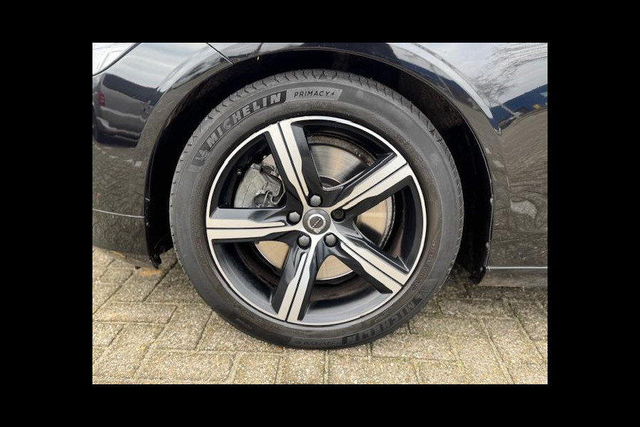 Volvo V90 2.0 T4 R-Design Autom.Prijs excl.BPM, Leder/sprtstoelen,Navigatie/camera,trekhaak