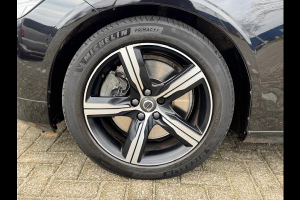Volvo V90 2.0 T4 R-Design Autom.Prijs excl.BPM, Leder/sprtstoelen,Navigatie/camera,trekhaak