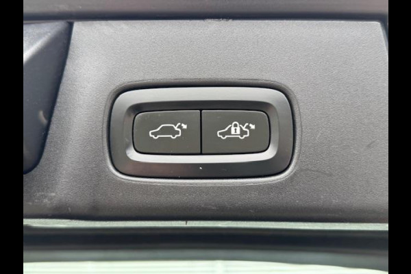 Volvo V90 2.0 T4 R-Design Autom.Prijs excl.BPM, Leder/sprtstoelen,Navigatie/camera,trekhaak