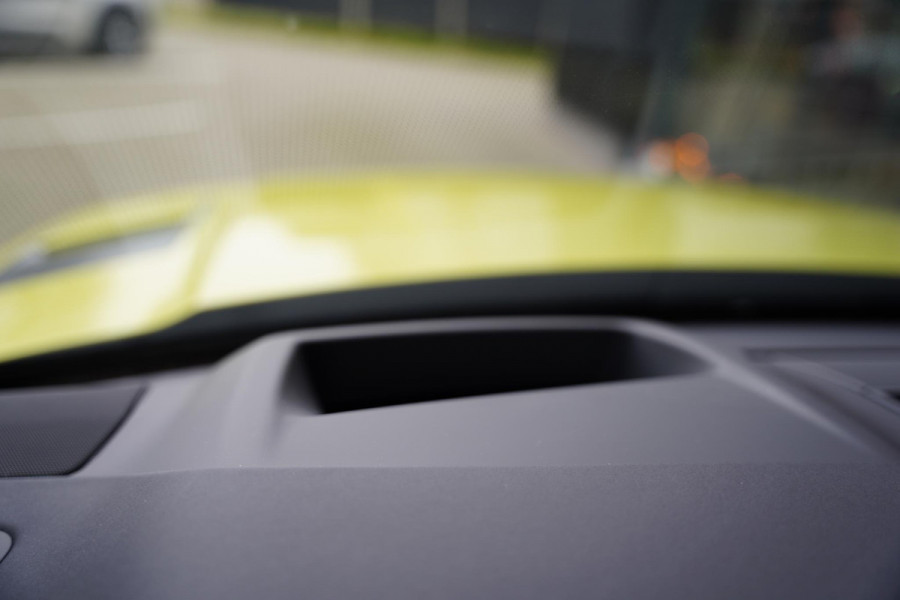 Land Rover Range Rover Sport P635 SV Celestial Sol