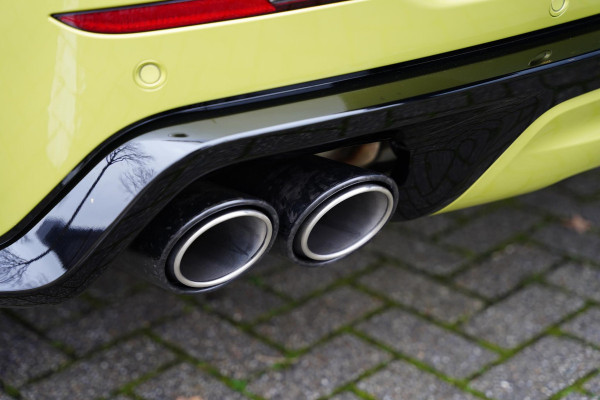 Land Rover Range Rover Sport P635 SV Celestial Sol