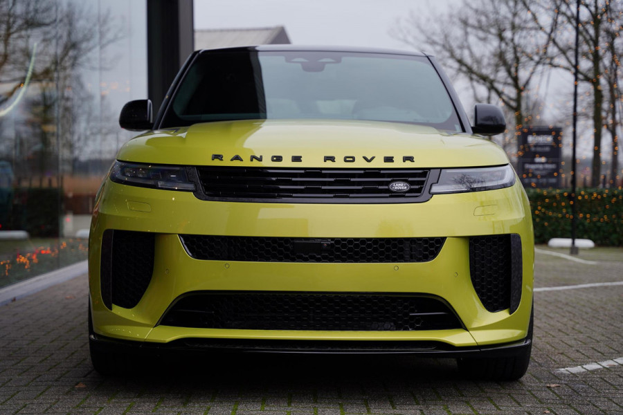Land Rover Range Rover Sport P635 SV Celestial Sol
