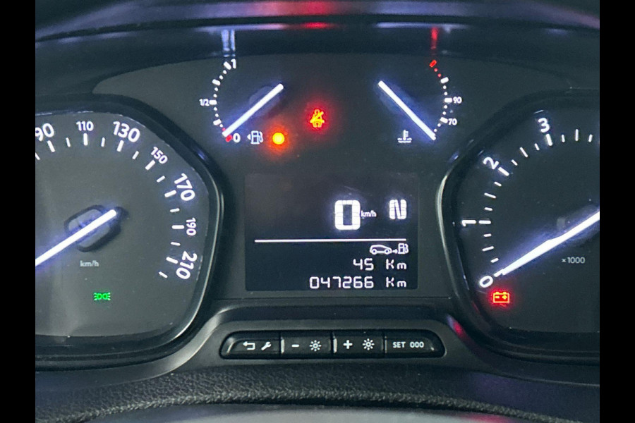 Opel Vivaro 2.0 BlueHDi 145PK L3 Automaat Airco Navigatie Trekhaak Sidebars 3-Zits