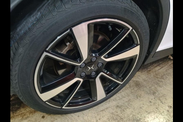 Polestar 2 Long Range Single Motor 78 kWh Panoramadak, Pluspakket, LMV 20'' 4-V Spoke Black Diamond wordt verwacht