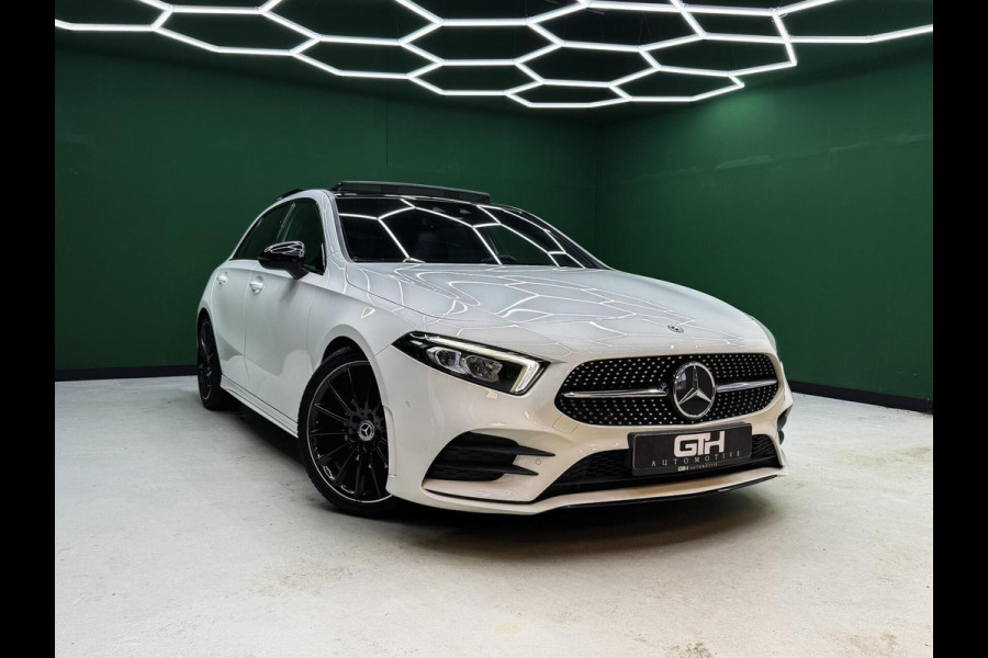 Mercedes-Benz A-Klasse 200 AMG | Camera | Carplay | Pano | Sfeer