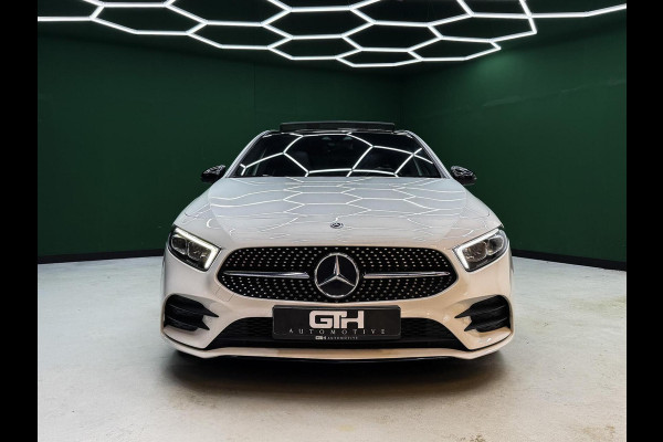 Mercedes-Benz A-Klasse 200 AMG | Camera | Carplay | Pano | Sfeer