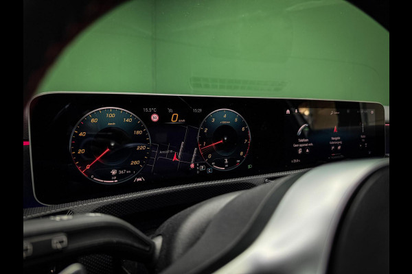 Mercedes-Benz A-Klasse 200 AMG | Camera | Carplay | Pano | Sfeer