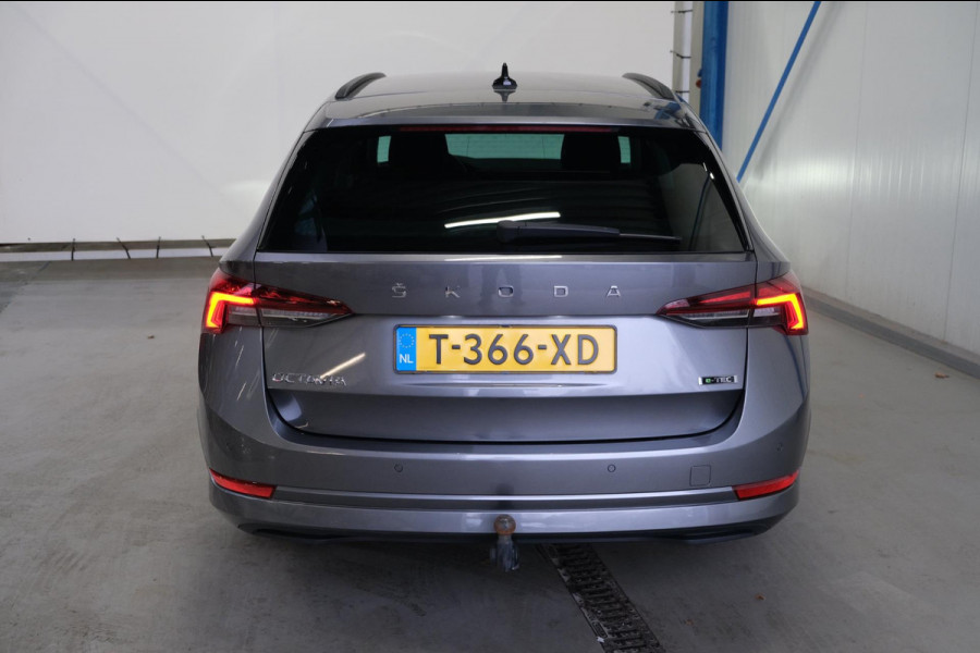 Škoda Octavia Combi 1.0 e-TSI Ambition Automaat - N.A.P. Airco, Cruise, PDC, Navi, Virtual display, Trekhaak.