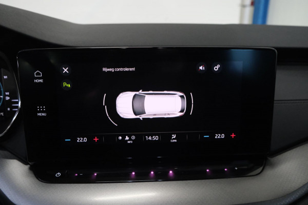 Škoda Octavia Combi 1.0 e-TSI Ambition Automaat - N.A.P. Airco, Cruise, PDC, Navi, Virtual display, Trekhaak.