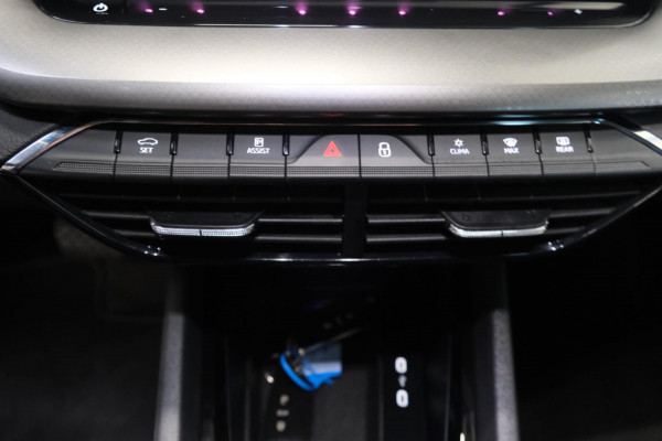 Škoda Octavia Combi 1.0 e-TSI Ambition Automaat - N.A.P. Airco, Cruise, PDC, Navi, Virtual display, Trekhaak.